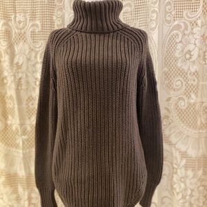 Alp’n’Rock Olive Green Chunky Knit Turtleneck Sweater I Women's (S)